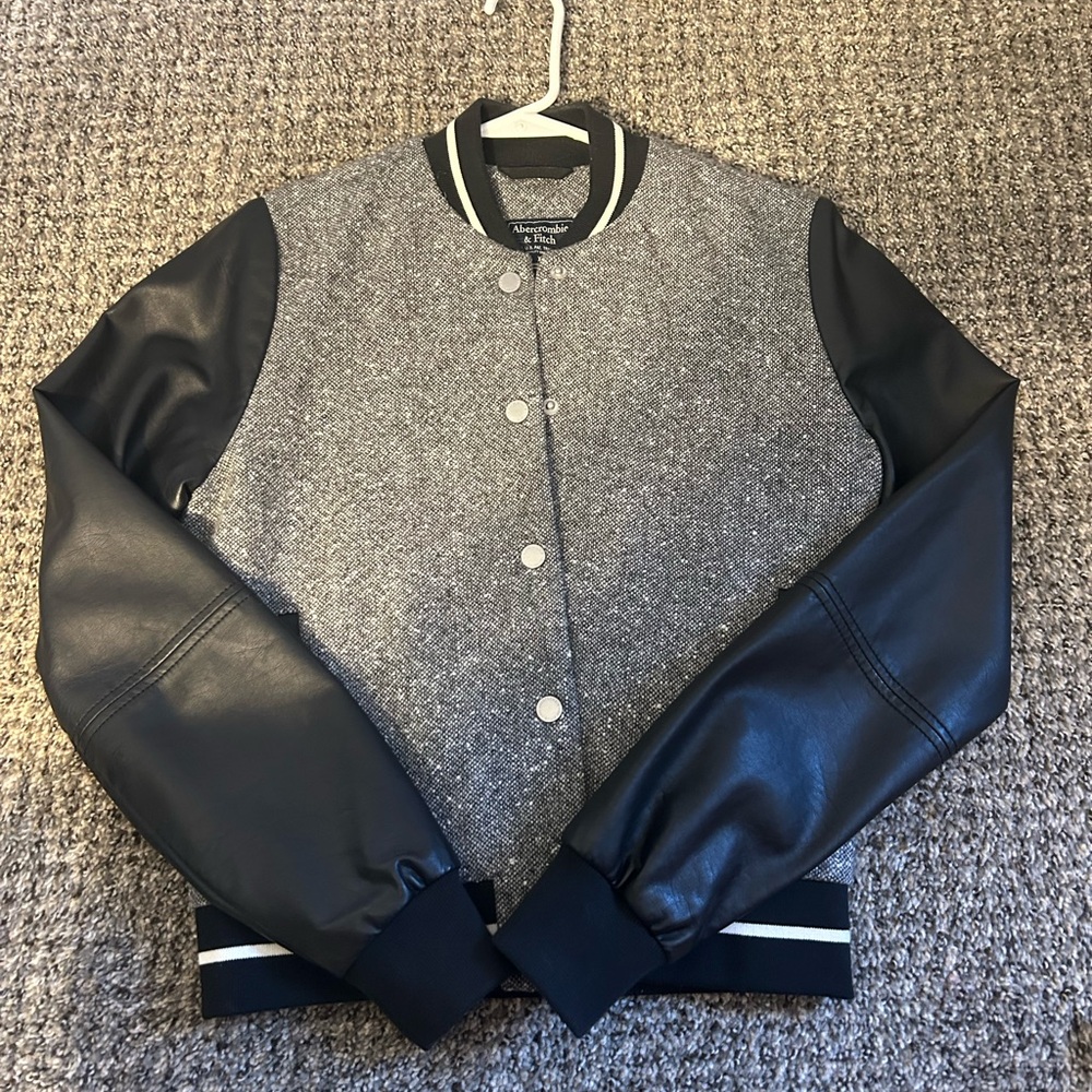 Abercrombie & Fitch Two-Tone Bomber Jacket in Gray and Black